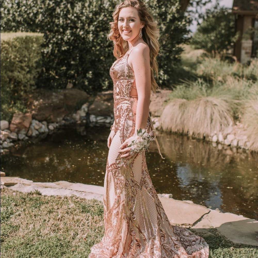 Prom dress
